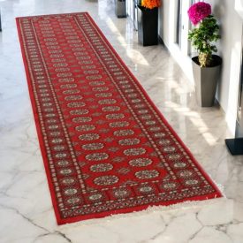   Futószőnyeg bordó Bukhara 81x308 kézi csomózású pakisztáni szőnyeg