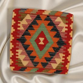 Kézi készítésű párna 45x45 Kilim párnahuzat