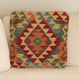 Keleti párna 45x45 kézi készítésű Kilim párnahuzat