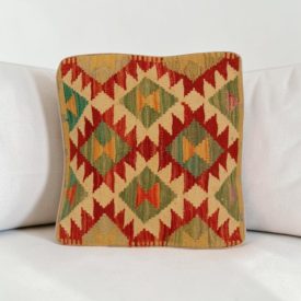 Kézi készítésű párnahuzat 40x40 Kilim párna